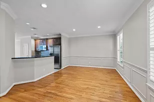 3414 Skyline Village Dr, Houston, TX 77057 - Photo 11