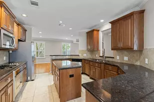 3414 Skyline Village Dr, Houston, TX 77057 - Photo 17
