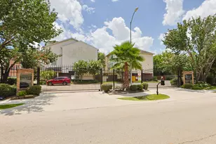 3414 Skyline Village Dr, Houston, TX 77057 - Photo 33