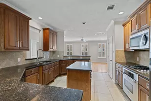 3414 Skyline Village Dr, Houston, TX 77057 - Photo 15