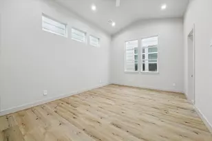5221 Hillman St, Houston, TX 77023 - Photo 27