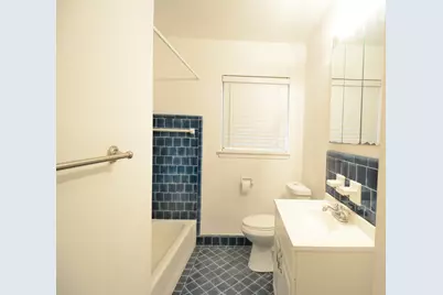 7515 Schiller Street, Houston, TX 77055 - Photo 5