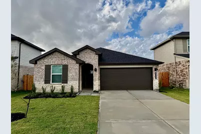 4922 Oakwood Drive, Fresno, TX 77545 - Photo 1