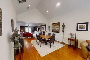 1327 Ashland St, Houston, TX 77008 - Photo 9