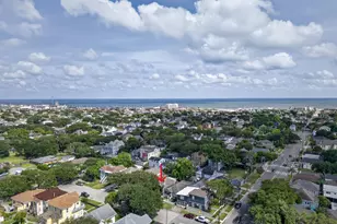 3617 Ave O 1/2, Galveston, TX 77550 - Photo 31