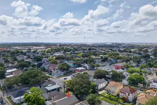 3617 Ave O 1/2, Galveston, TX 77550 - Photo 35