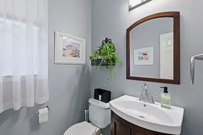 7 Mayborough Court, The Woodlands, TX 77382 - Photo 17