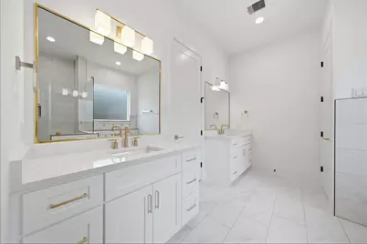 835 W 25th Street, Houston, TX 77008 - Photo 17