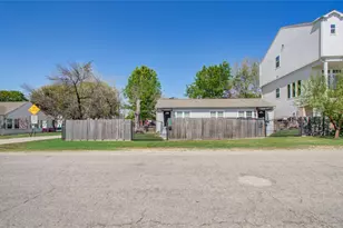 1519 W 12th St, Houston, TX 77008 - Photo 19