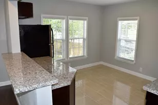 1519 W 12th St, Houston, TX 77008 - Photo 17