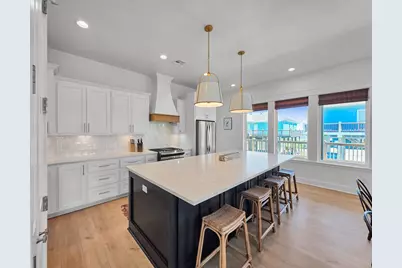 928 Kenlyn Drive, Crystal Beach, TX 77650 - Photo 31