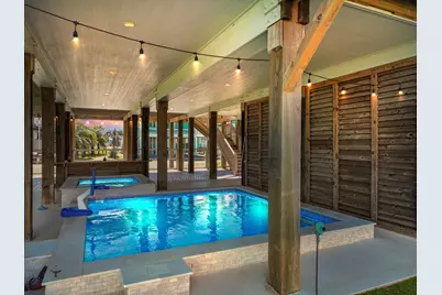 928 Kenlyn Drive, Crystal Beach, TX 77650 - Photo 17