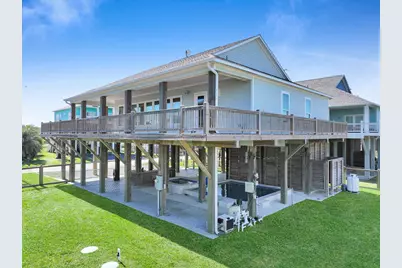 928 Kenlyn Drive, Crystal Beach, TX 77650 - Photo 5