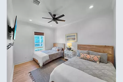 928 Kenlyn Drive, Crystal Beach, TX 77650 - Photo 43