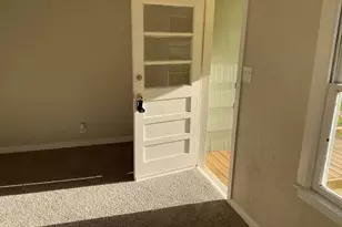 605 Palacios St, El Campo, TX 77437 - Photo 3