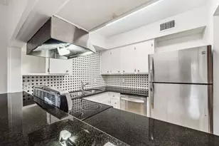 3922 W Alabama St, Houston, TX 77027 - Photo 5