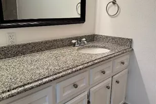 3922 W Alabama St, Houston, TX 77027 - Photo 11