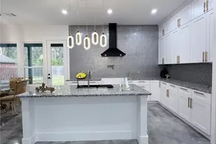 2823 Woodcreek Meadows Ln, Houston, TX 77073 - Photo 9