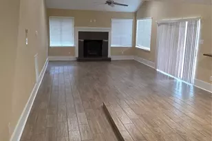 12722 Corona Ln, Houston, TX 77072 - Photo 3