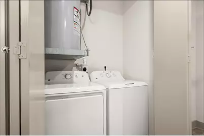 4509 Mount Vernon Street #11, Houston, TX 77006 - Photo 11