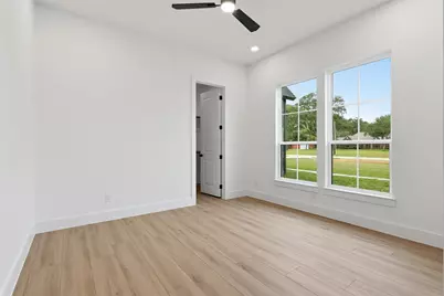 467 Springfield Trail, Angleton, TX 77515 - Photo 35