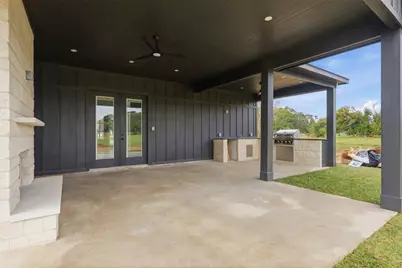 467 Springfield Trail, Angleton, TX 77515 - Photo 37