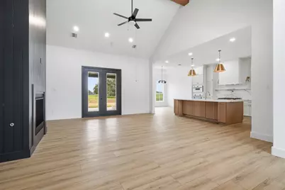 467 Springfield Trail, Angleton, TX 77515 - Photo 5