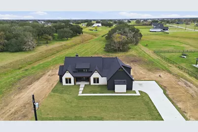 467 Springfield Trail, Angleton, TX 77515 - Photo 41