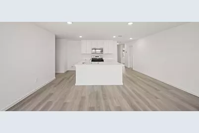 2705 Alamonte Drive, Sealy, TX 77474 - Photo 9