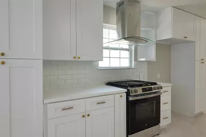 5111 Pinewilde Drive, Houston, TX 77066 - Photo 13