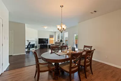 686 Fountain View Lane, League City, TX 77573 - Photo 11