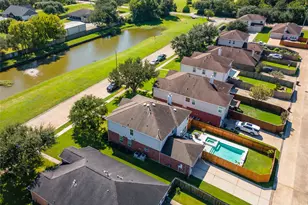 686 Fountain View Ln, League City, TX 77573 - Photo 45