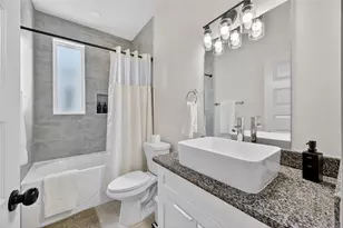 2926 El Fenice Ln, Houston, TX 77057 - Photo 15