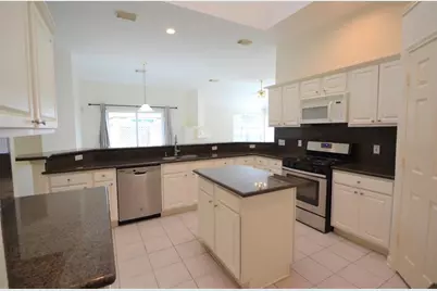 1219 Cambrian Park Court, Sugar Land, TX 77479 - Photo 19