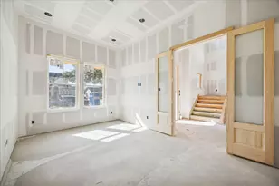 1714 Hewitt Dr, Houston, TX 77018 - Photo 3