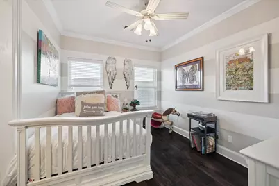 205 W 24th Street, Houston, TX 77008 - Photo 23