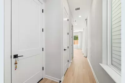 2032 W Tidwell Road, Houston, TX 77091 - Photo 7