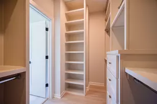 2032 W Tidwell Rd, Houston, TX 77091 - Photo 39