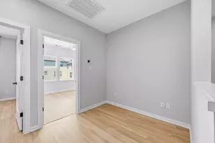 2032 W Tidwell Rd, Houston, TX 77091 - Photo 21