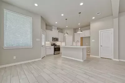 548 Long Leaf Pine, Montgomery, TX 77316 - Photo 11