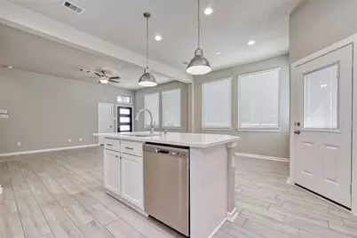 548 Long Leaf Pine, Montgomery, TX 77316 - Photo 15