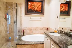 612 8th St, Kemah, TX 77565 - Photo 3