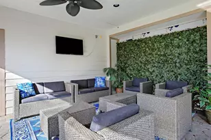 612 8th St, Kemah, TX 77565 - Photo 7