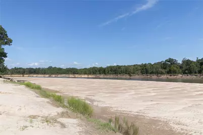 315 Center Drive, Cleveland, TX 77327 - Photo 29