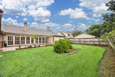 15711 Brook Forest Drive, Houston, TX 77059 - Photo 25