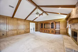15711 Brook Forest Dr, Houston, TX 77059 - Photo 7