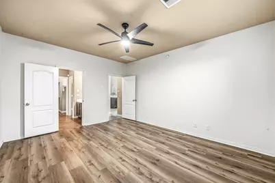 2403 Summers Glen Court, Katy, TX 77449 - Photo 11