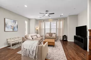 1314 W 21st St, Houston, TX 77008 - Photo 3