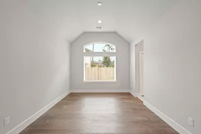 2140 Golden Spruce Court, Conroe, TX 77301 - Photo 13