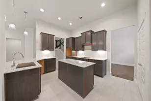 2140 Golden Spruce Ct, Conroe, TX 77301 - Photo 7